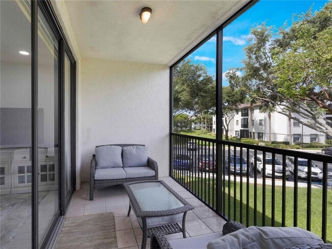 Building Photo - 5157 Floria Way