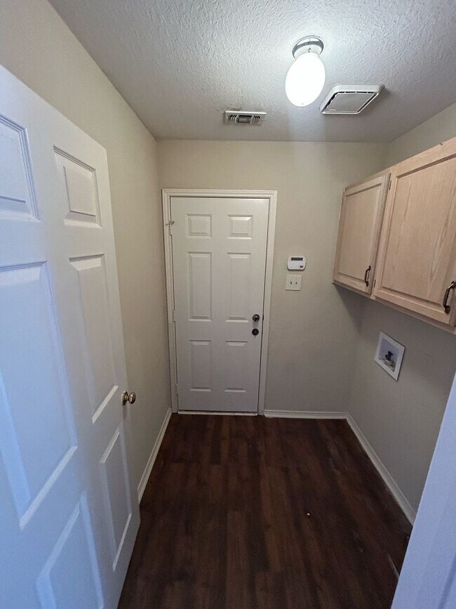 Building Photo - Location....Location....Location....