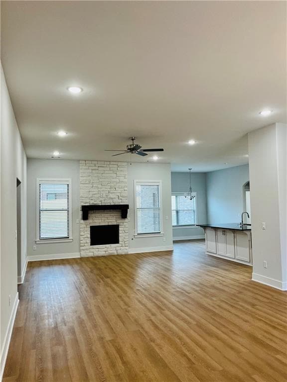 Building Photo - 1544 N Quincy Ave