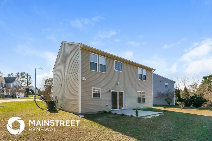 Building Photo - 7109 Bristoe Station Ln