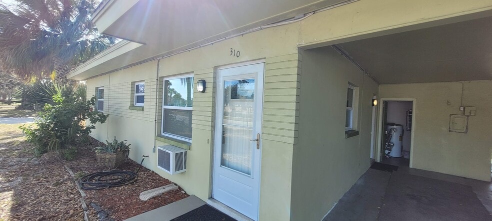 Building Photo - 308 Gunn Ave