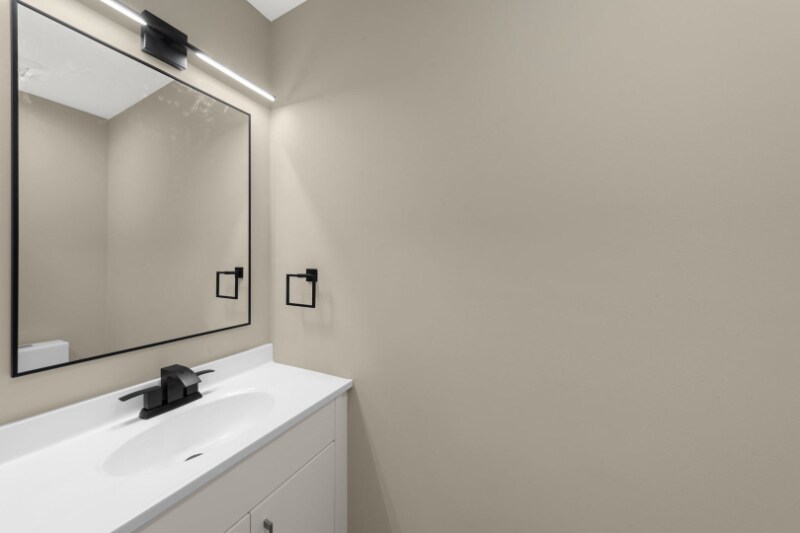 Building Photo - 990 Whitehall Way