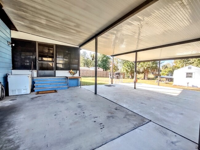 Building Photo - 163 Buchanan Cir