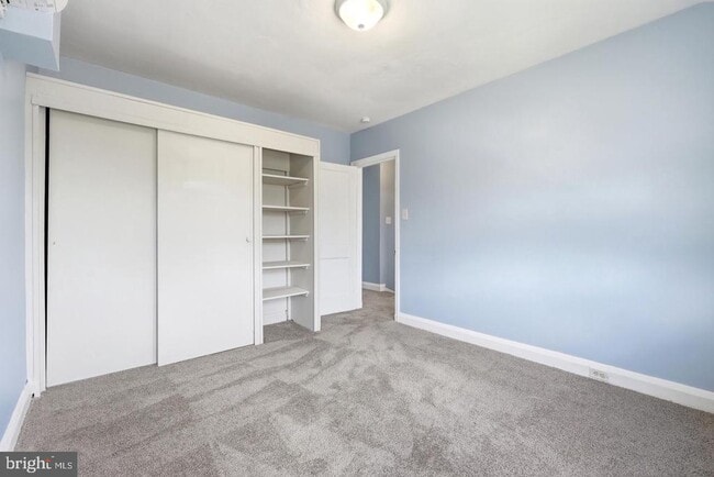 Building Photo - 934 Argonne Dr