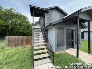 Building Photo - 7571 Windsor Oaks
