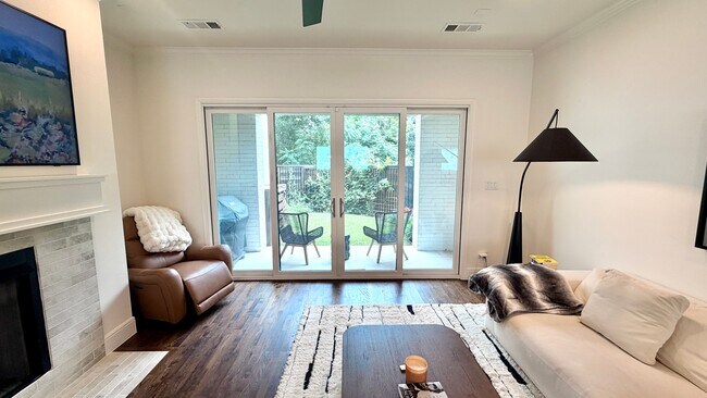 Building Photo - 4233 Watercourse Dr