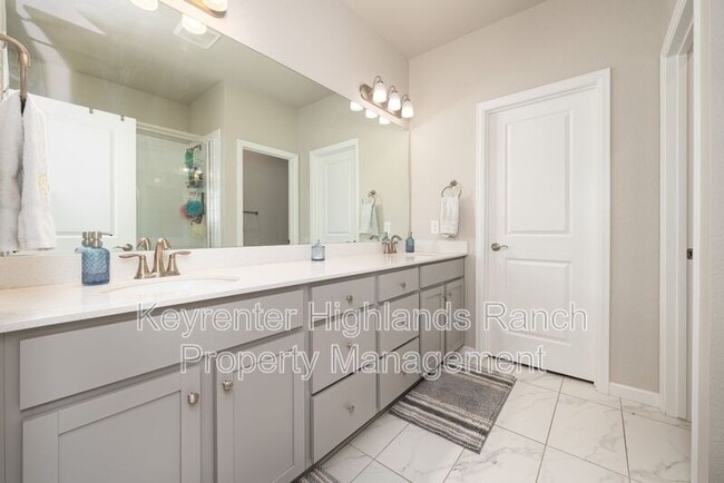 Building Photo - 8377 Lorenzo Ln