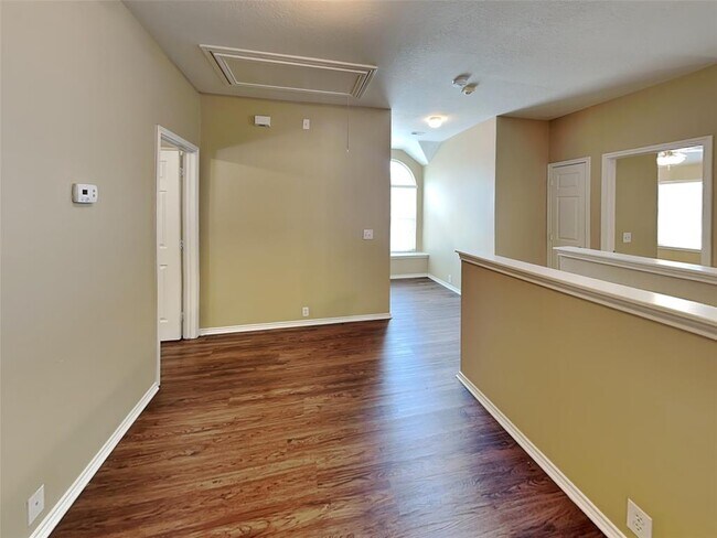 Building Photo - 2914 Acacia Fair Ln
