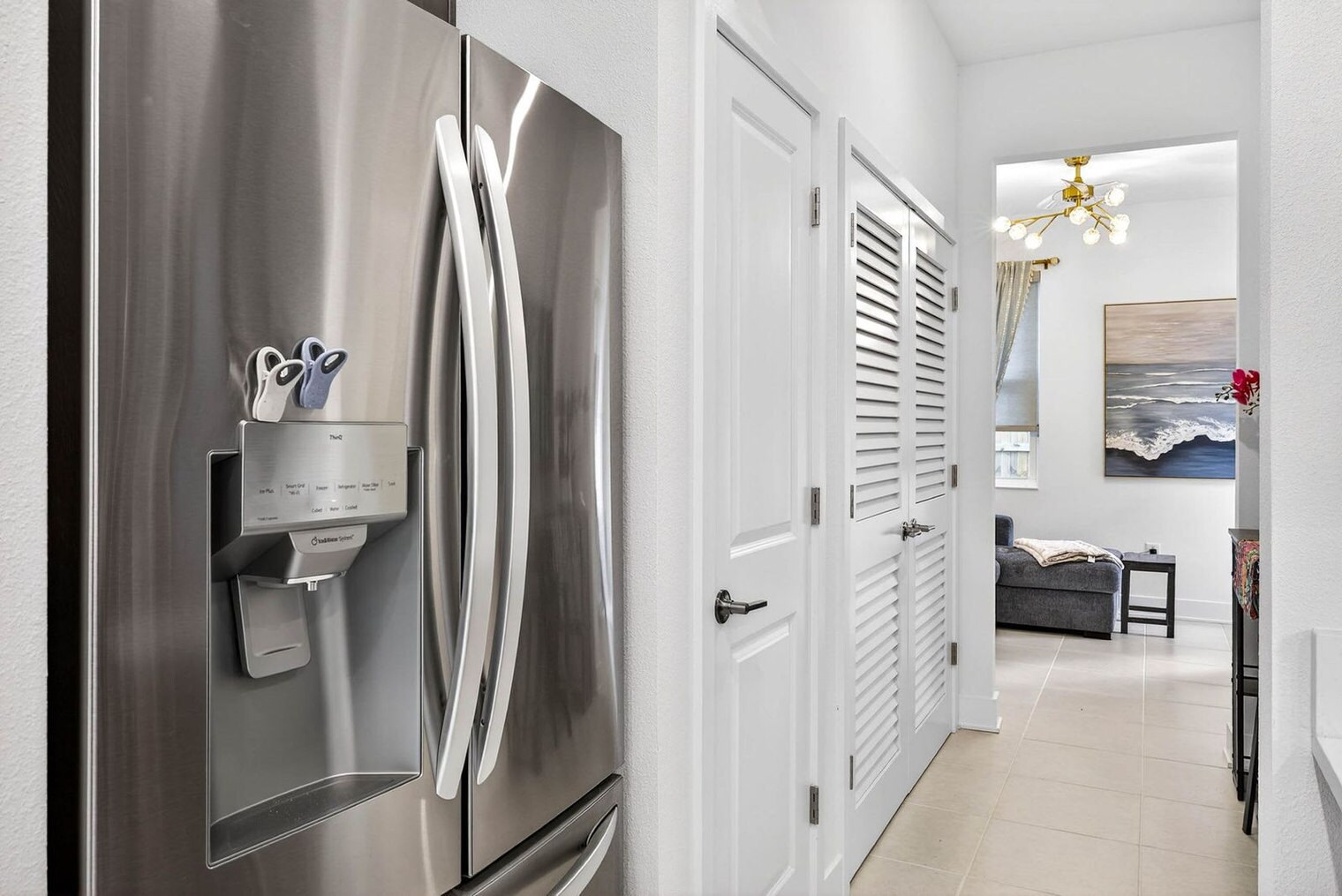 Building Photo - 1734 W Cherry St