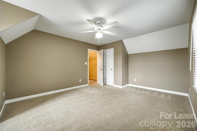 Building Photo - 1739 Old Clay Hill Rd