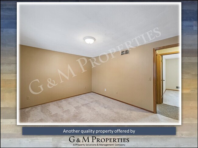 Building Photo - Rare 4-Bedroom Home Rental in the Penfield School District!