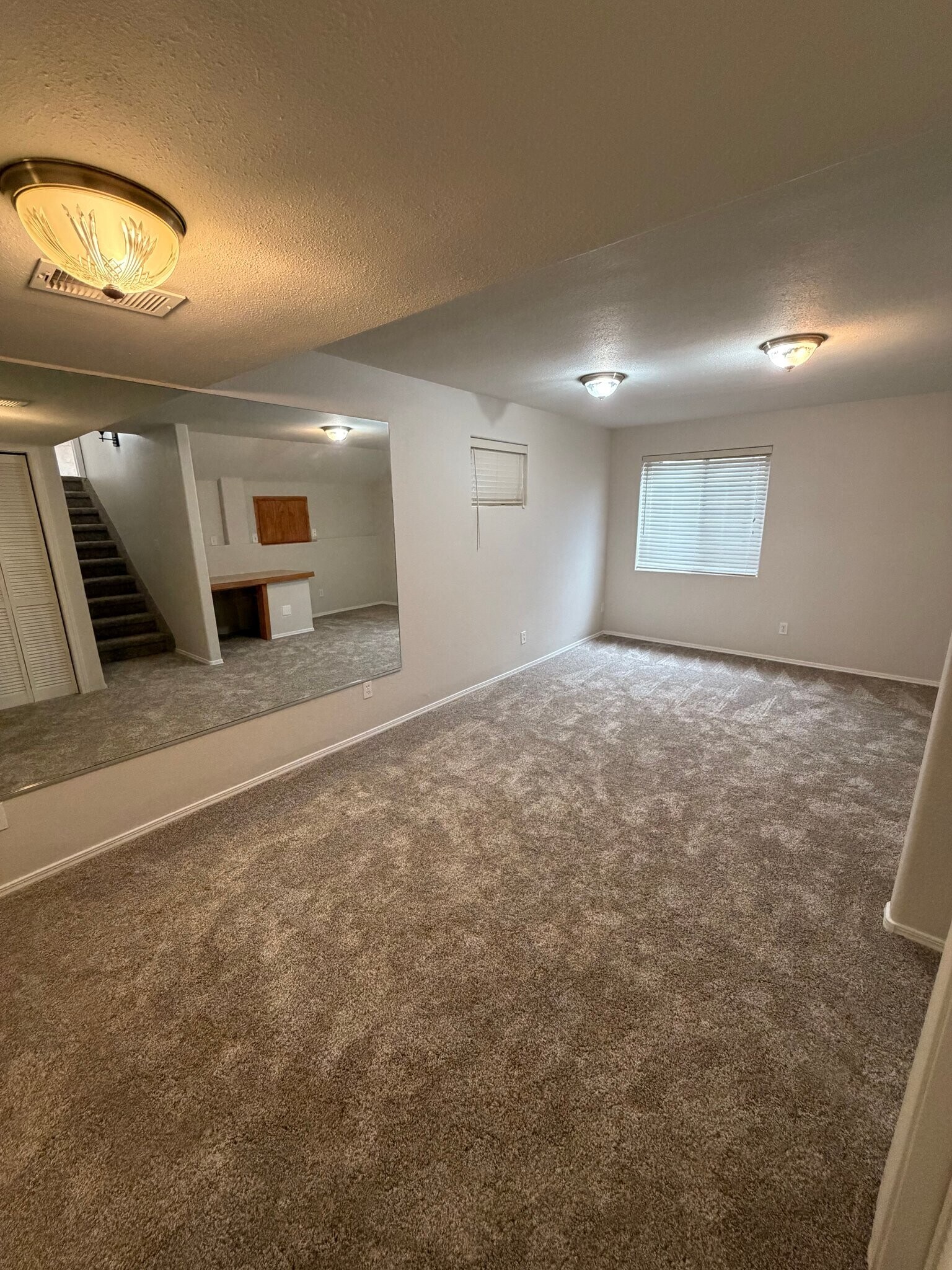 Building Photo - 5843 Butterfield Dr