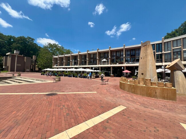 Building Photo - 1530 Moorings Dr