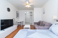 Building Photo - 1566 2nd Ave