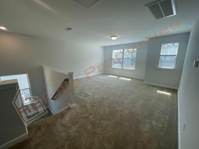 Building Photo - Lovely 4 Bedroom 2-Car Garage Home with Guest Suite in Main Level @ Sierra Heights, Clayton, Avai...