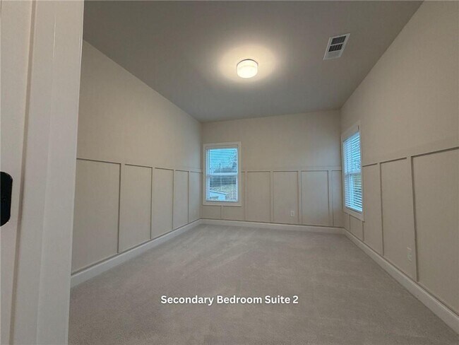 Building Photo - 3770 Andover St