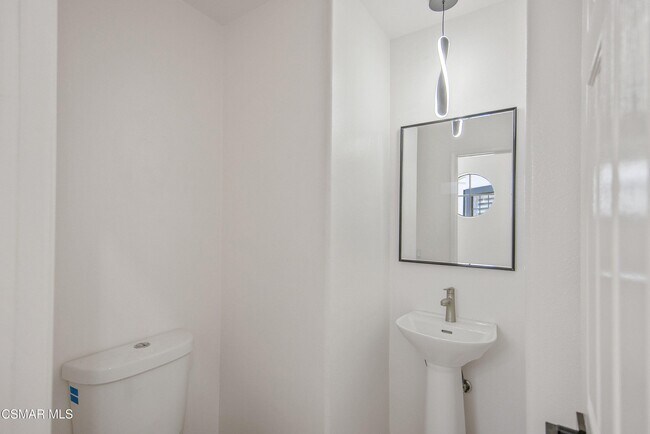 Building Photo - 4791 Parma Dr