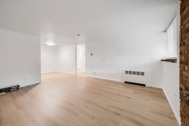 Building Photo - 1350 Josephine St