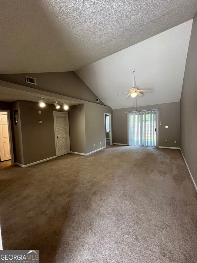 Building Photo - 409 Baltic Ct