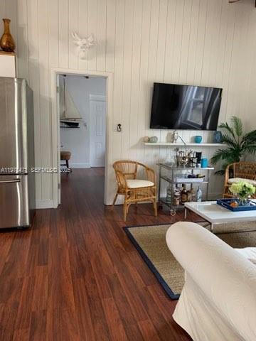 Building Photo - 919 Lobster Ln