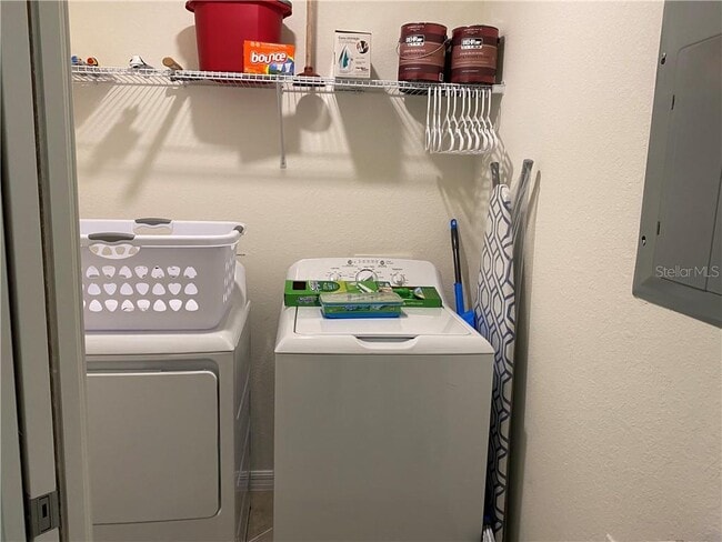 Building Photo - 17510 Gawthrop Dr