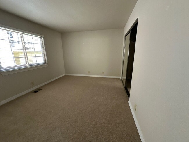 Building Photo - Pismo Beach Ocean View Condo