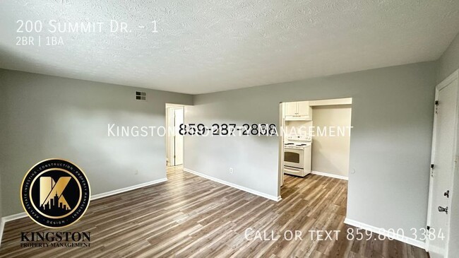 Primary Photo - Beautiful 2 Bedroom Apartment Now Availabl...