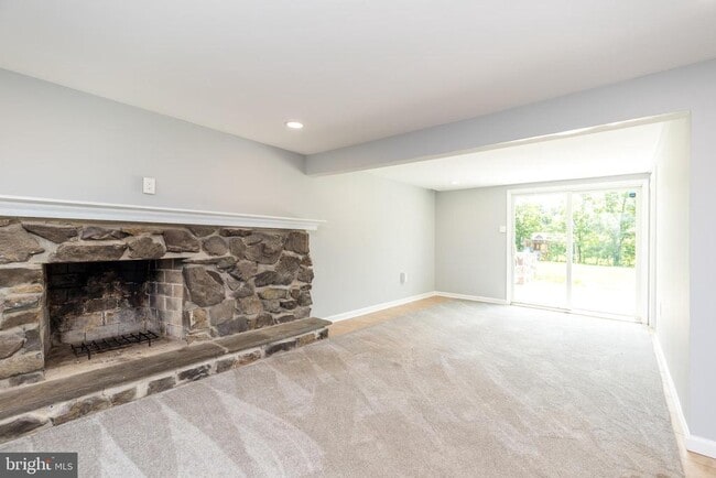 Building Photo - 402 Layfield Rd