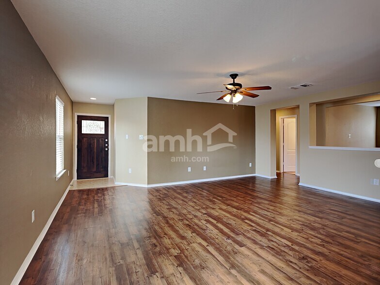 Building Photo - 6112 Fred Couples