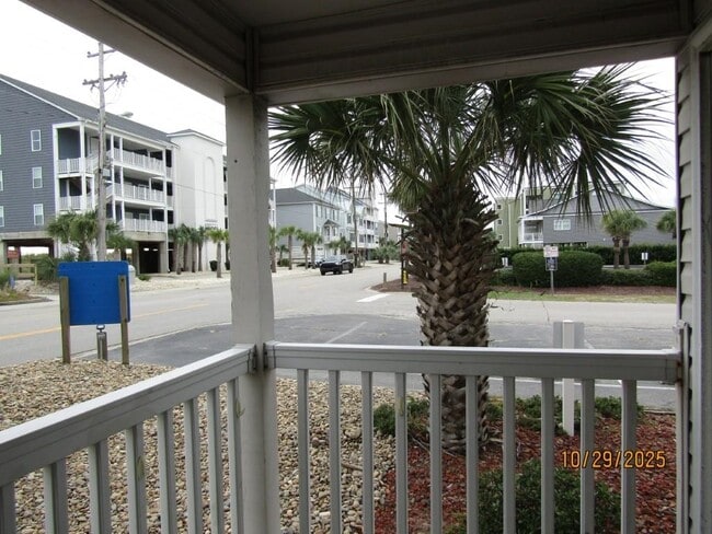 Building Photo - 5001 N Ocean Blvd