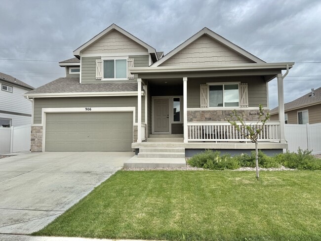 Primary Photo - 906 Ashbrook Dr