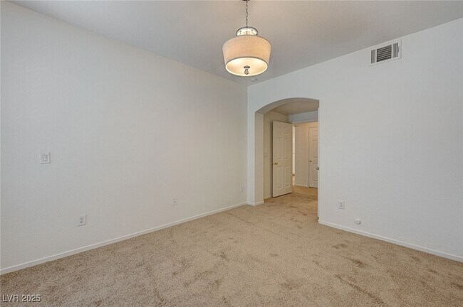 Building Photo - 6160 Rumrill St