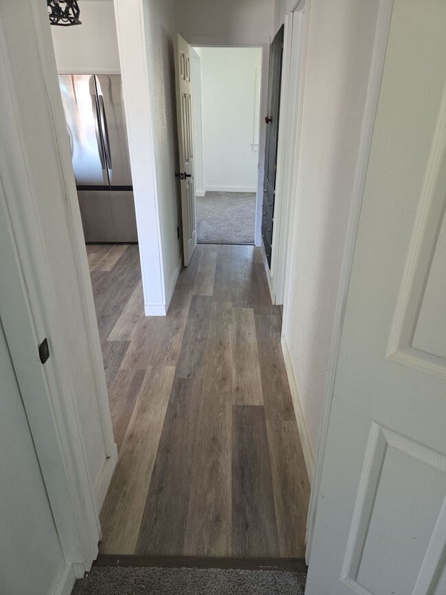 Building Photo - Newly Upgraded 2-Bedroom Home Available Now!
