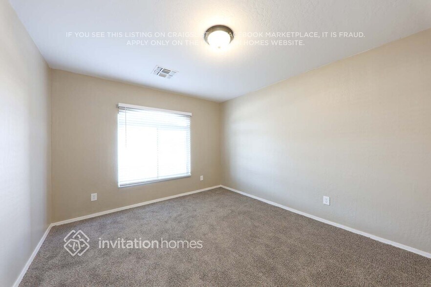 Building Photo - 8934 W Encanto Blvd