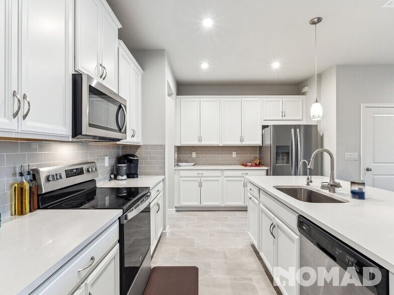 Building Photo - 4184 Cloud Hopper Wy