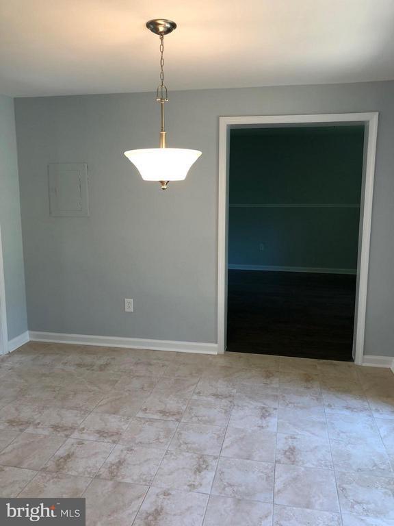 Building Photo - 204 Northview Dr