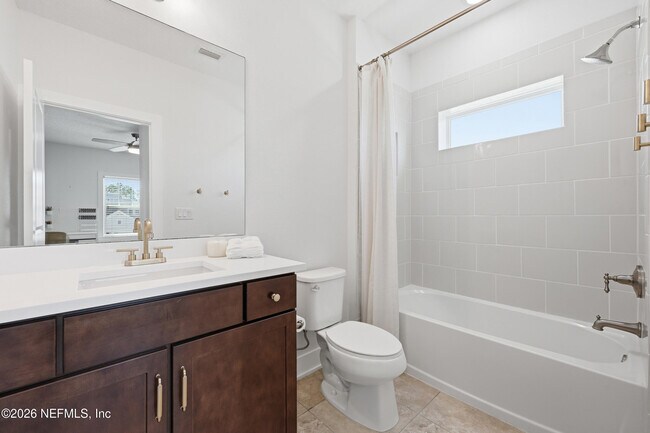 Building Photo - 142 Seabrook Dr