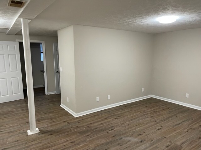 Building Photo - Curio