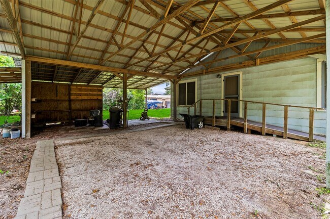 Building Photo - 316 Handley St