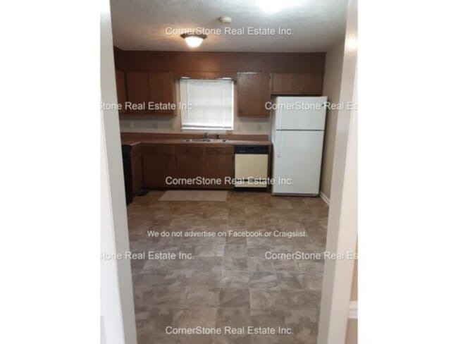 Building Photo - 6831 Buttermere Dr
