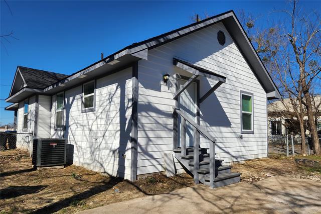 Building Photo - 4205 Stuart St