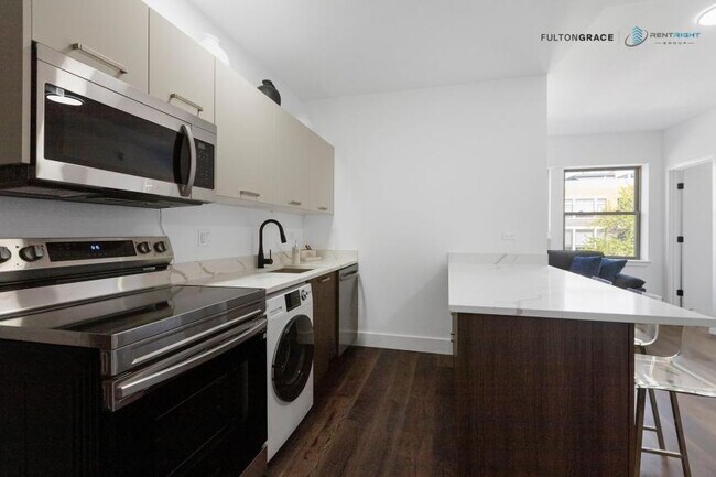 Building Photo - 1 bedroom in Chicago IL 60660
