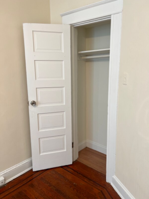 Building Photo - 1536 Appleton St