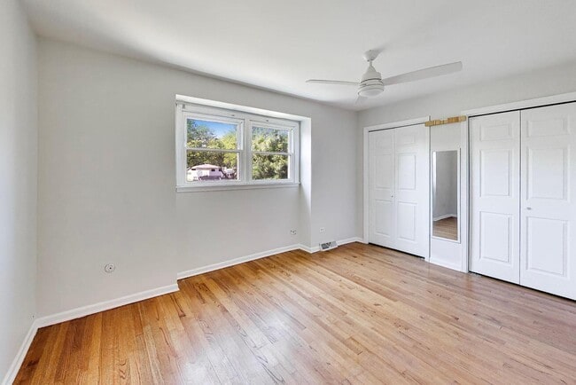 Building Photo - 1526 Carrol Ct