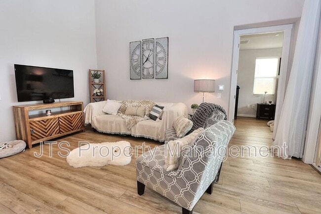 Building Photo - 12158 Byrony Ct
