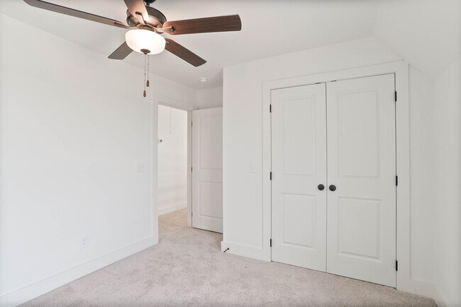 Building Photo - Designer Home zoned for Pike Road Schools!