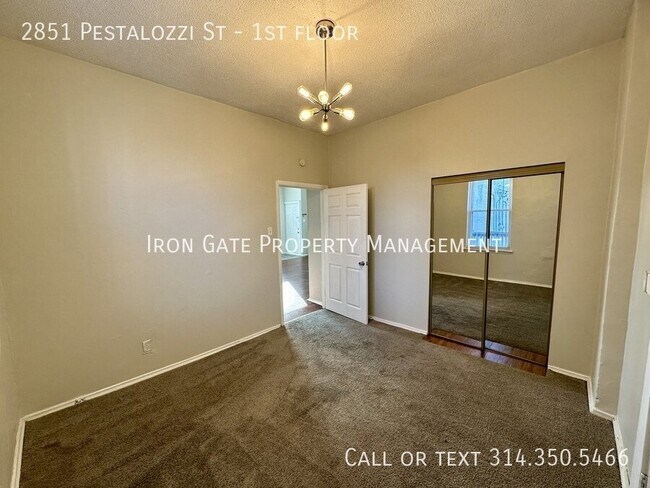 Building Photo - 2851 Pestalozzi St