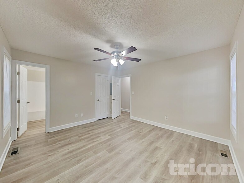 Building Photo - 812 Danley Ln