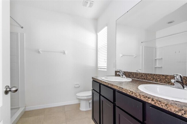 Building Photo - 14401 Beauly Cir