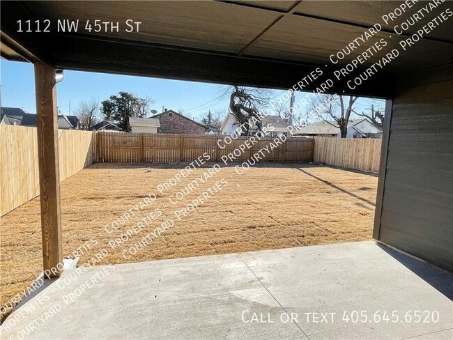 Building Photo - 1112 NW 45th St